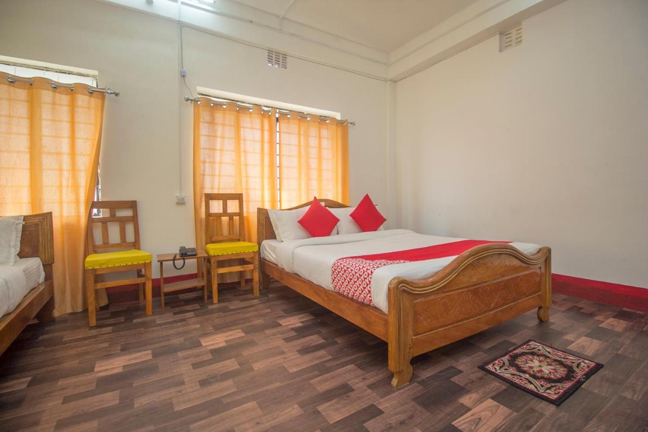 Oyo 15721 Simrat Hotel Panchanai Exterior photo