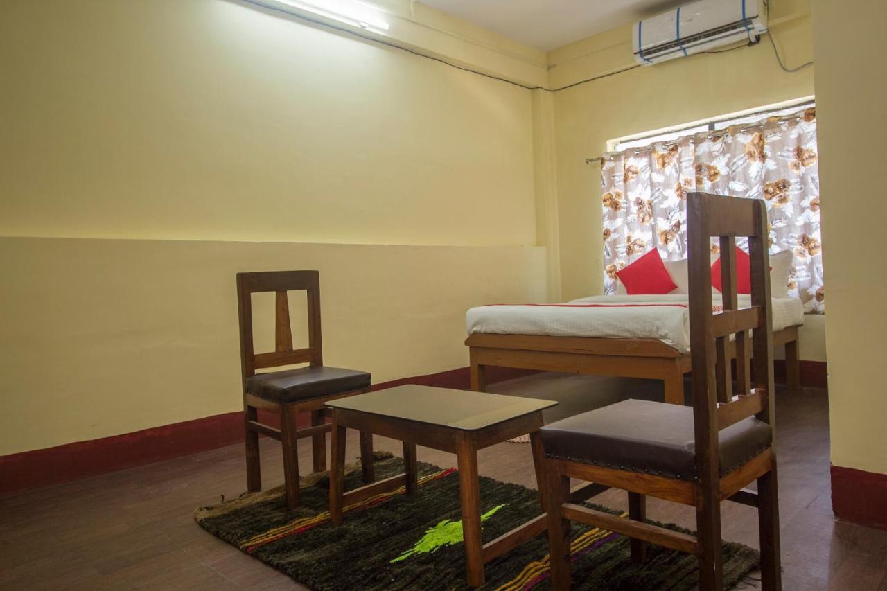 Oyo 15721 Simrat Hotel Panchanai Exterior photo