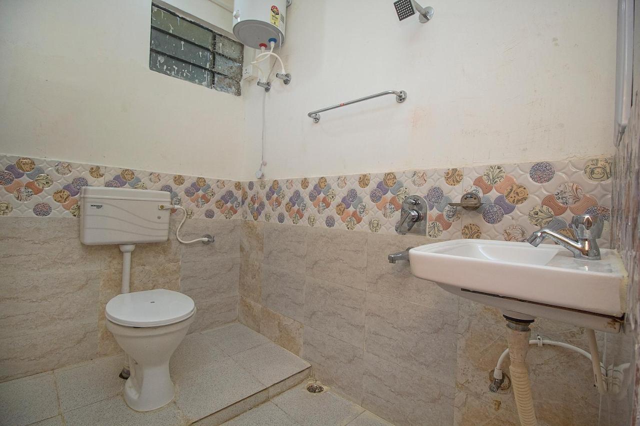 Oyo 15721 Simrat Hotel Panchanai Exterior photo