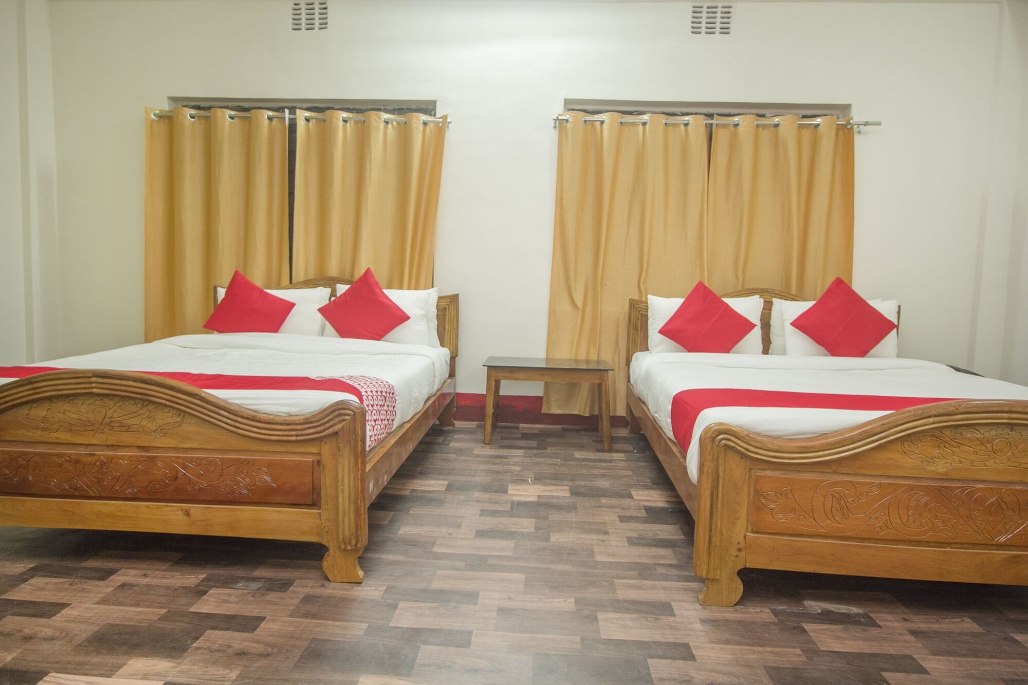Oyo 15721 Simrat Hotel Panchanai Exterior photo